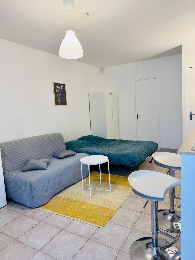 Superbe Appartement T1 proche Disney Champs-Sur-Marne Exterior foto